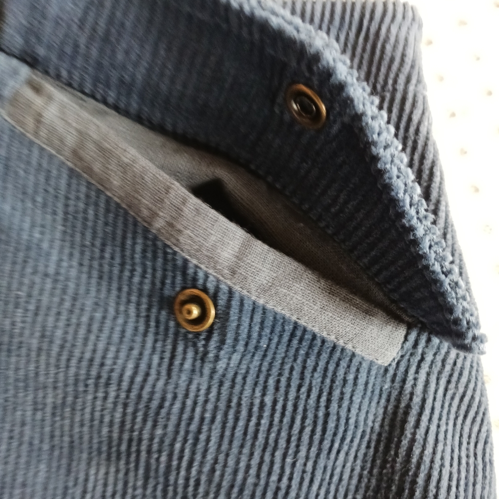 Rock & Roll Cowgirl blue corduroy mini skirt with cute pockets - Picture 6 of 10